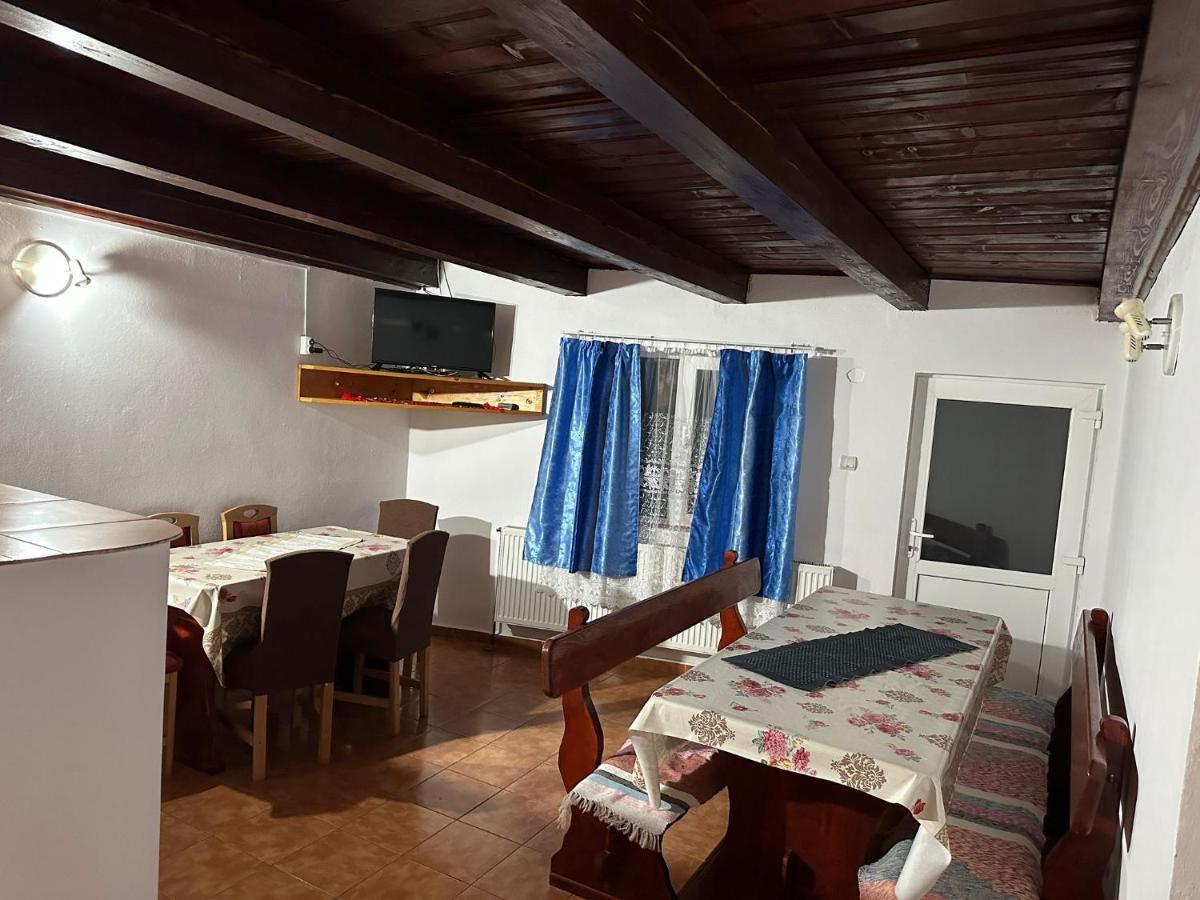 Villa Casa Alex Arieşeni Exterior foto